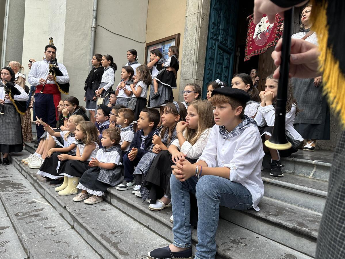 En imágenes: Cudillero da la bienvenida a las fiestas de San Pedro y San Pablo