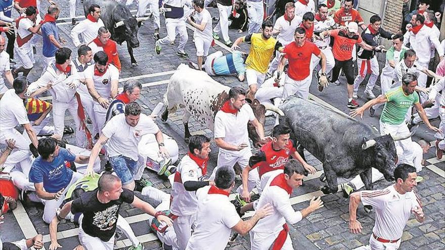Los toros de José Escolar firman la carrera más rápida de San Fermín