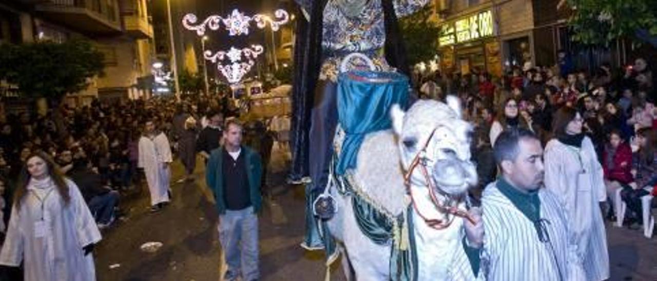 El Rey Baltasar en la Cabalgata del pasado año montado en camello.