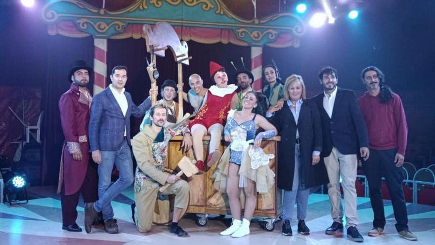 Presentación del Circo de Pinocho, ayer, en Redondela.