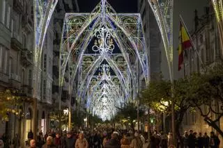 Ourense enciende su Navidad más luminosa