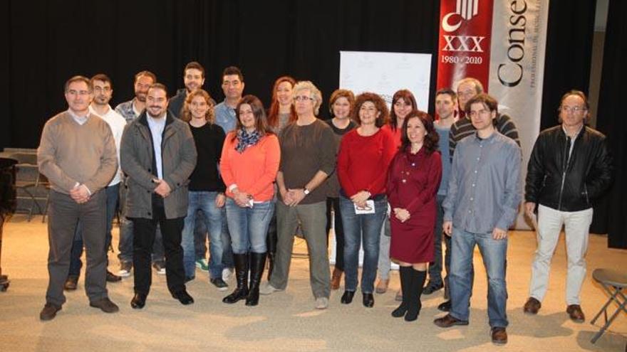 La consellera de Cultura junto a los músicos, ayer en la presentación del ciclo.