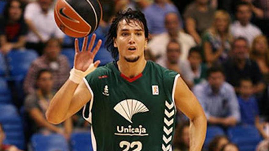 Alfonso Sánchez, con la camiseta del Unicaja.