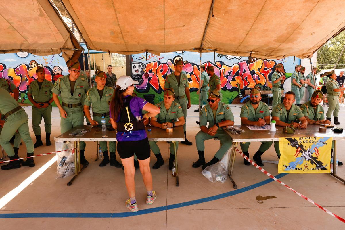Las imágenes de la carrera 'Los 101 kilómetros de la Legión' de Ronda Las imágenes de la carrera 'Los 101 kilómetros de la Legión' de Ronda