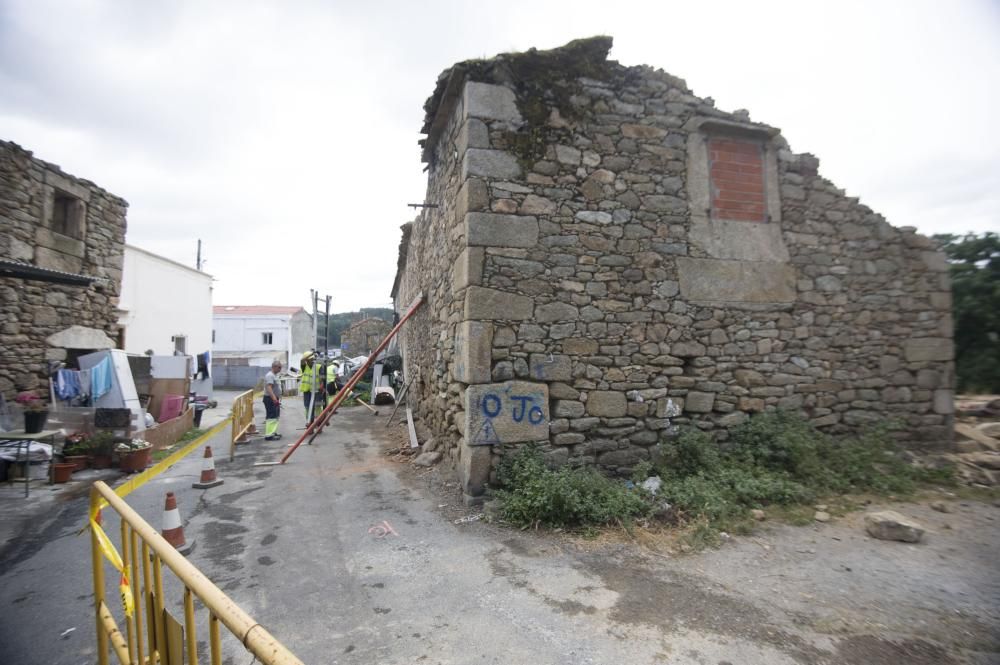 Arteixo inicia las demoliciones en As Eiras