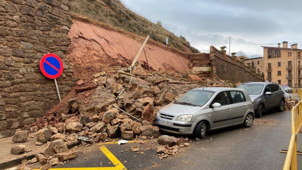 Les afectacions del mur esfondrat a Cardona
