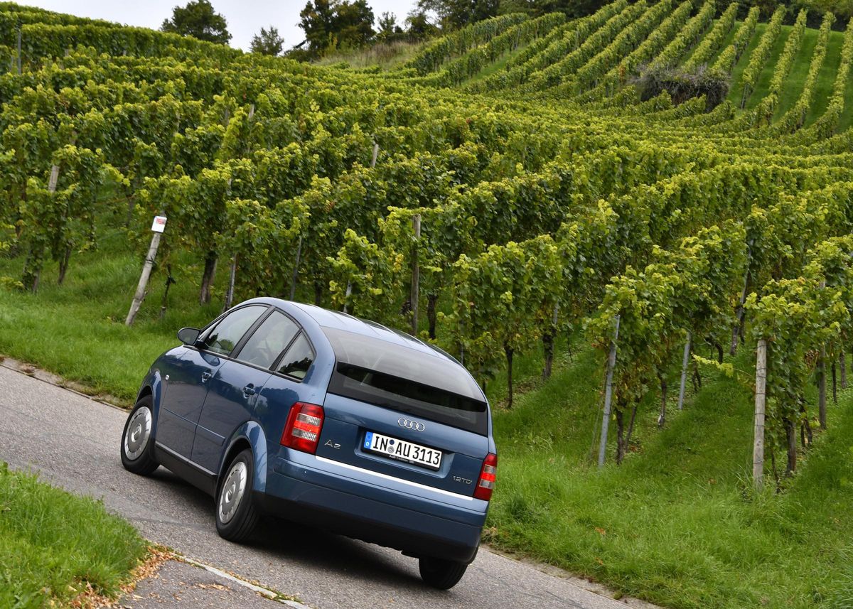 Audi A2: pequeño, llamativo y con un cuarto de siglo a sus espaldas