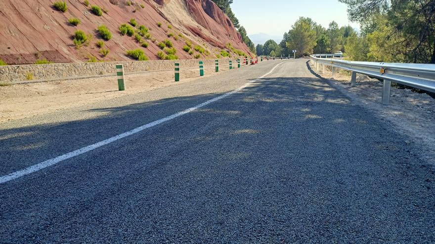 La Comunidad recupera la seguridad de la carretera del Campo de San Juan tras los daños de la caída de rocas de grandes dimensiones