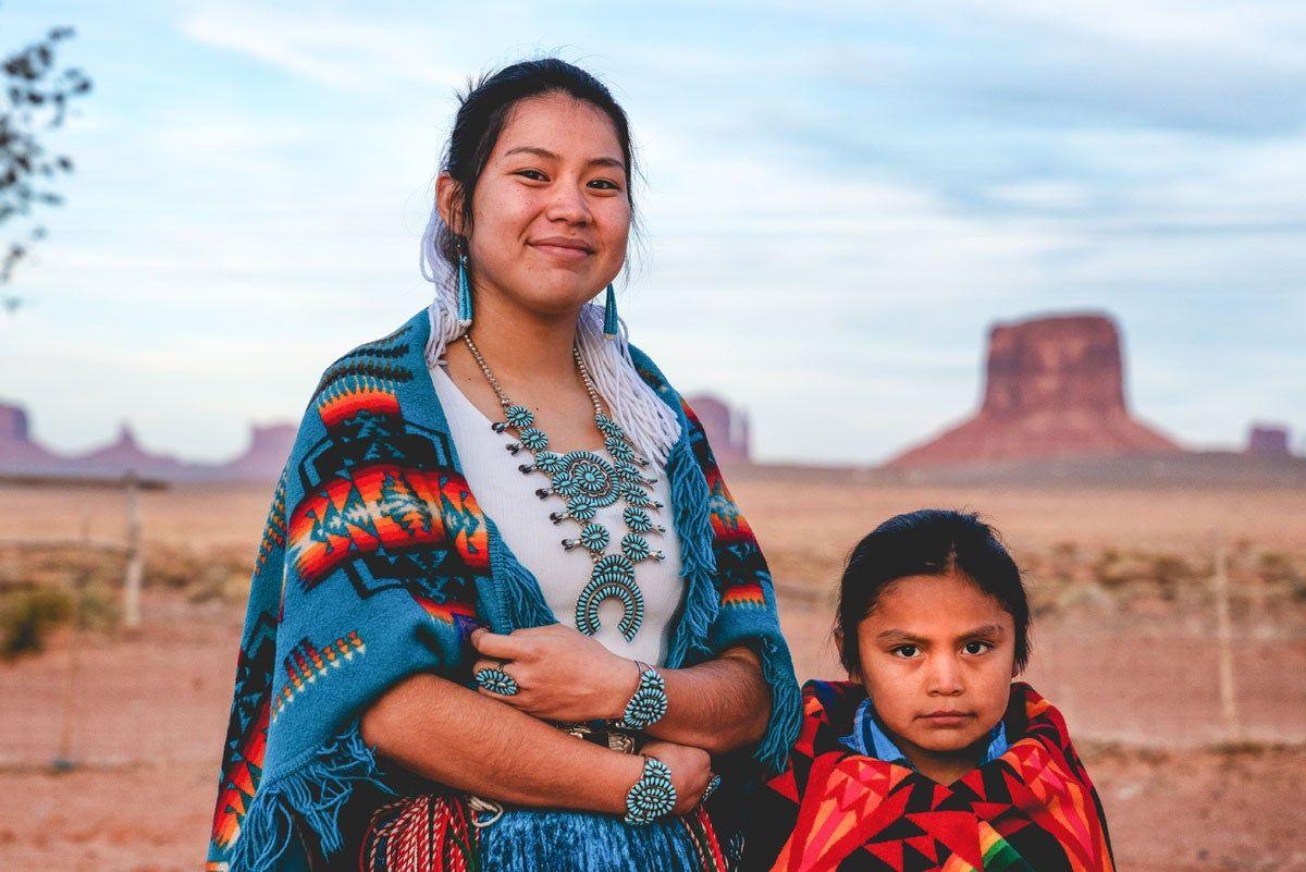 Chicas Navajo en Arizona, Estados Unidos