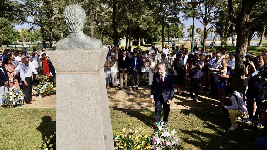 Málaga vuelve a rendir homenaje a José María Martín Carpena, asesinado por ETA hace 23 años