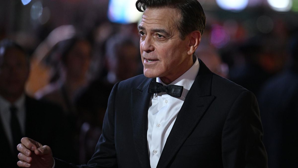 George Clooney, irreconocible por los pelos