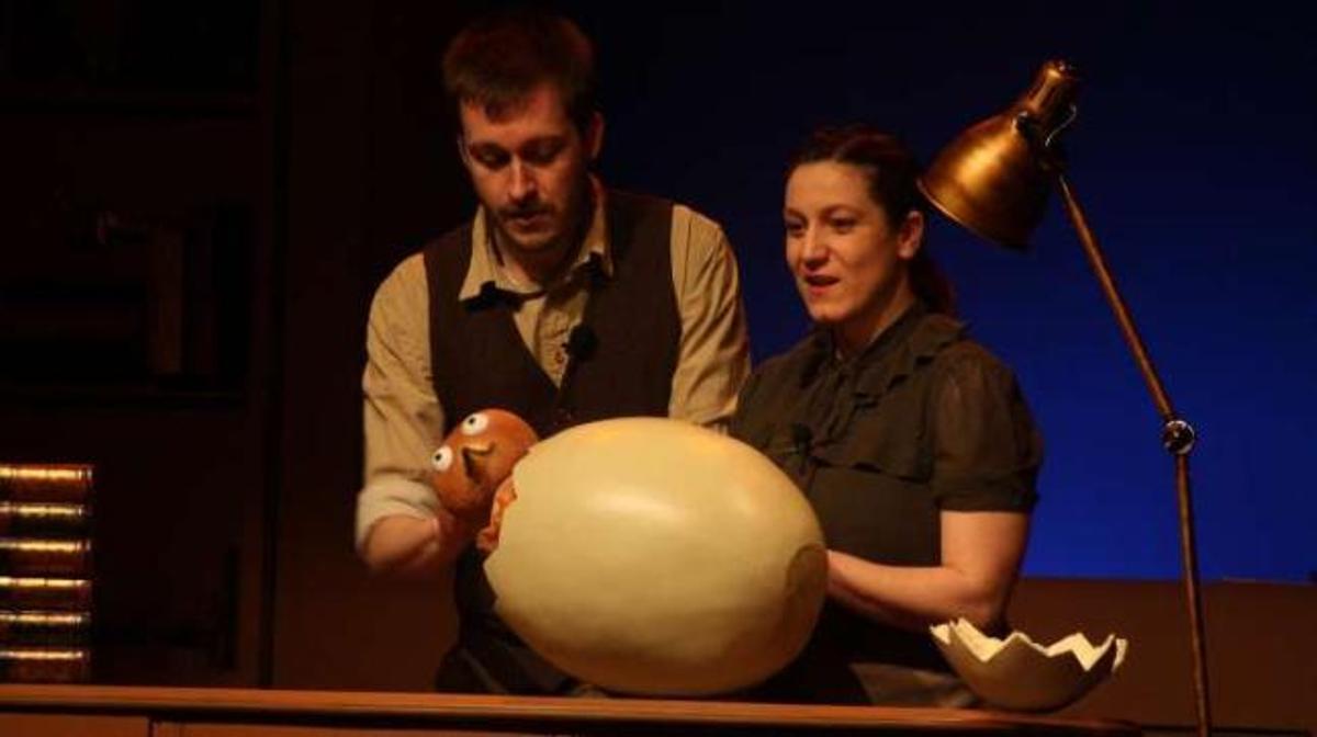 Ilusión e ilusionistas en el Teatro Principal de A Estrada