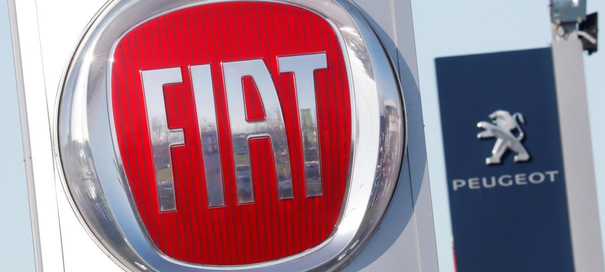 Logos de Fiat y Peugeot.