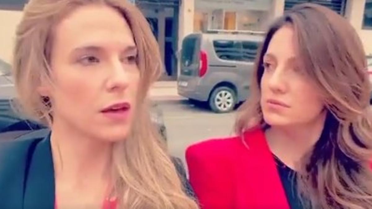 Vídeo protagonizado por las voces de asistentes digitales