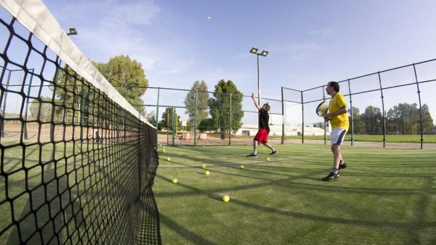 33 El uso de las instalaciones deportivas se ha adaptado a la pandemia.