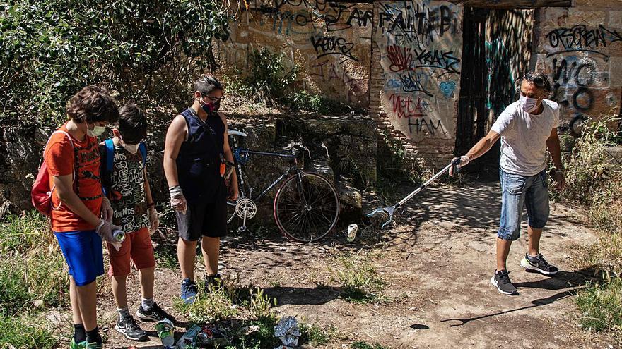 Guardianes zamoranos contra la basura