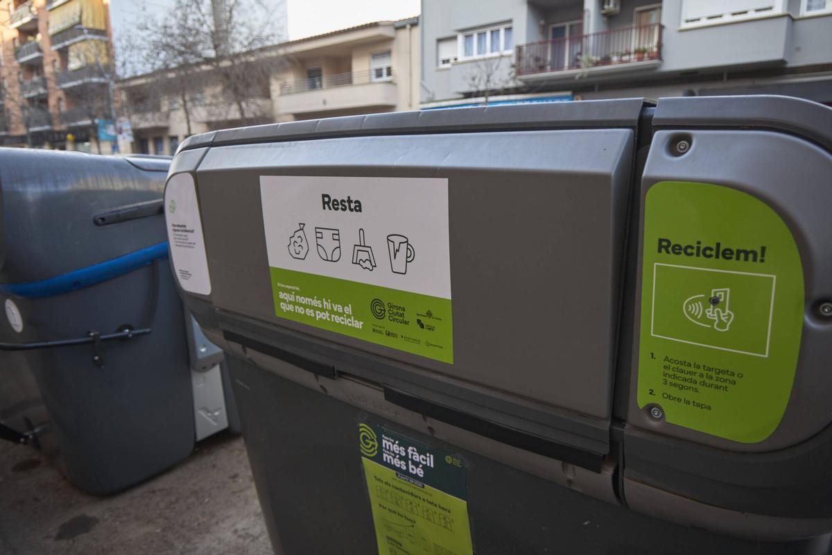 Presentació del nou model de contenidors intel·ligents