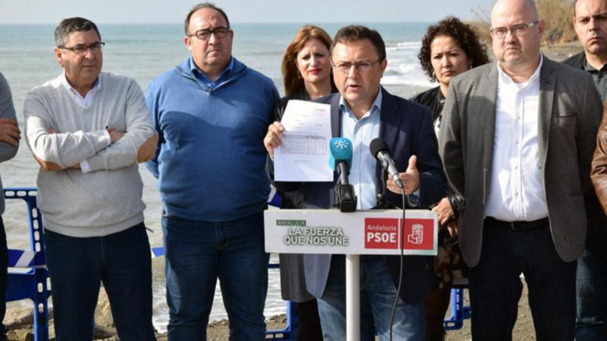 Miguel Ángel Heredia durante su visita a Torre del Mar.