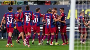 Los jugadores del Barça celebran el gol de Joao Félix frente al Cádiz