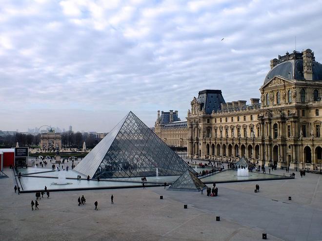 Museo del Louvre, París