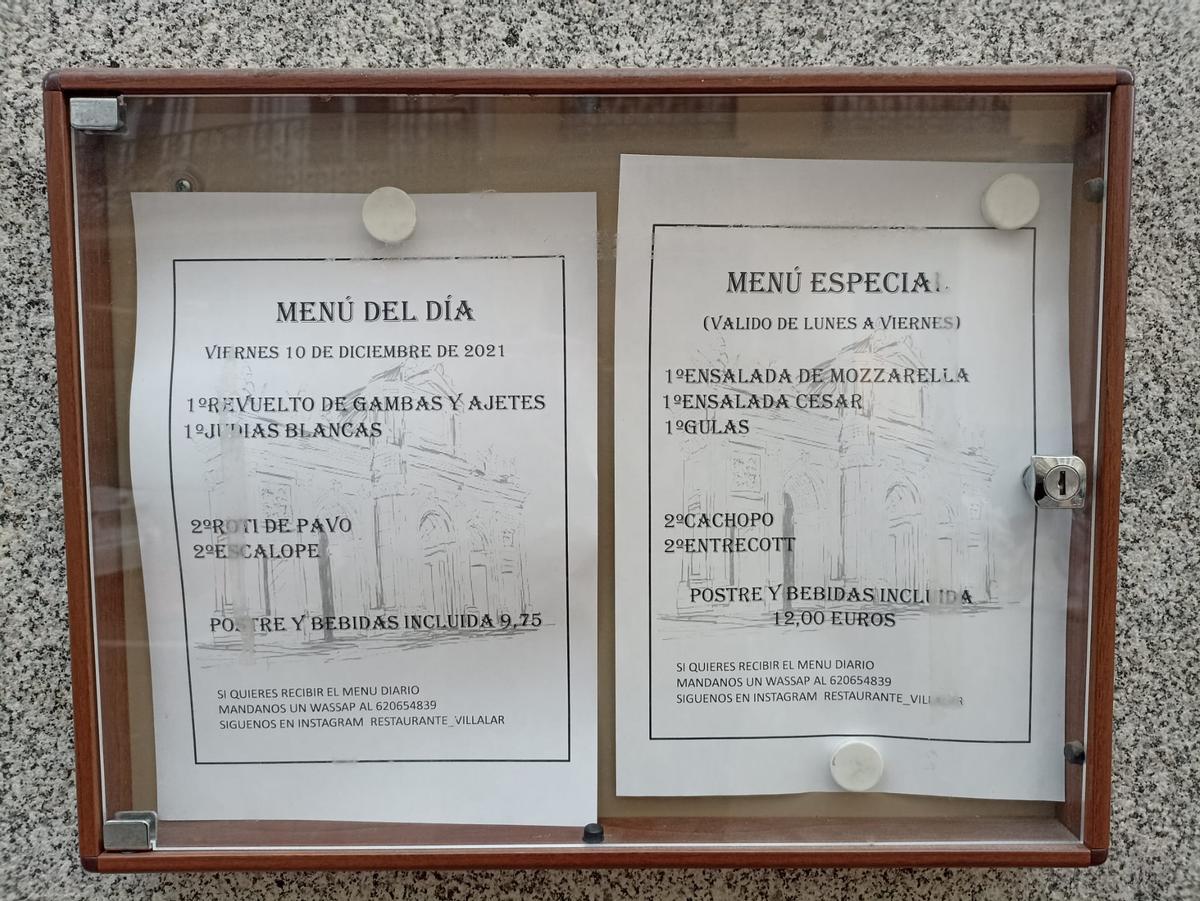 Cartel del Villalar con el menú del día (9,75 euros) y el menú especial (12 euros)