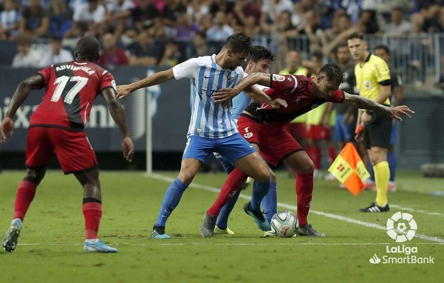 El Málaga CF no pasa del empate en casa frente al Rayo Vallecano en un encuentro en el que volvió a ponerse por delante y cedió la igualada en el segundo acto