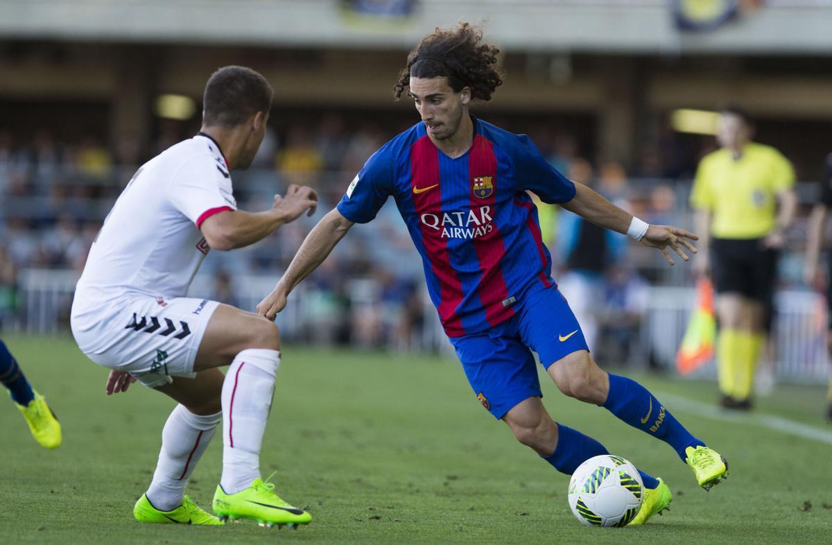 FC Barcelona b VS Cultural Leonesa. Foto: Javi Ferrándiz. - marc cucurella. cultura leonesa - barçab. segunda division 2016/2017 barçab - cultura leonesa. ascenso y promocion. deportiva accion 2016/2017. mini estadi