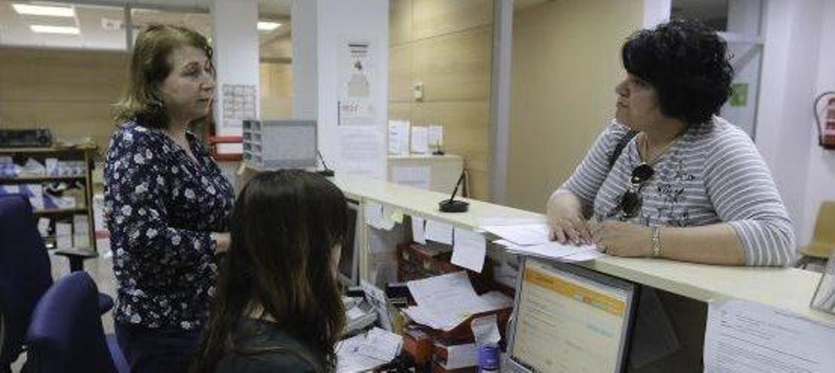 La madre entregó hace un mes el escrito para que su hijo siga en Can Raspalls.