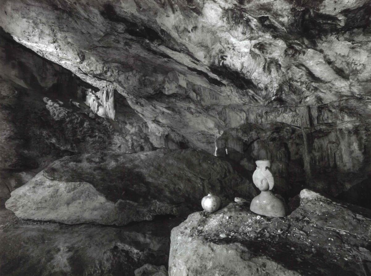 Foto antigua de la cueva des Culleram