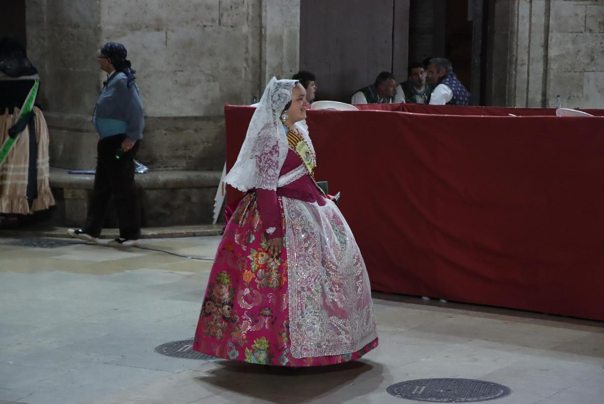Todas las fotos de la ofrenda del 18 de marzo por la calle San Vicente hasta la 22:30 horas