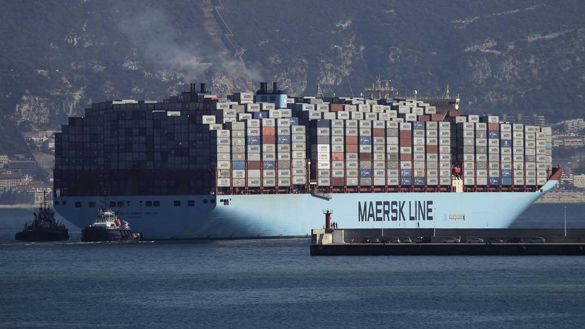 Un barco de la naviera Maersk en el puerto de Algeciras.