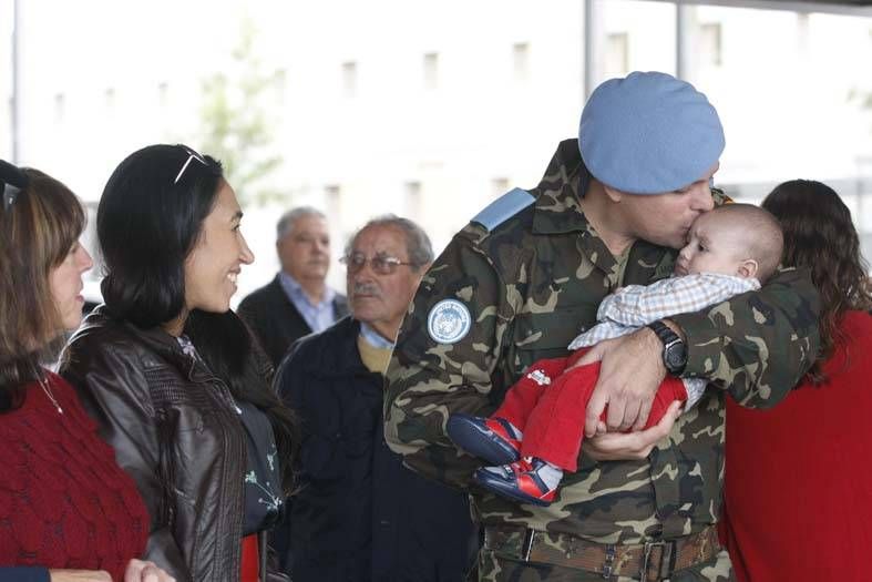 El primer contigente de la brigada sale hacia el Líbano