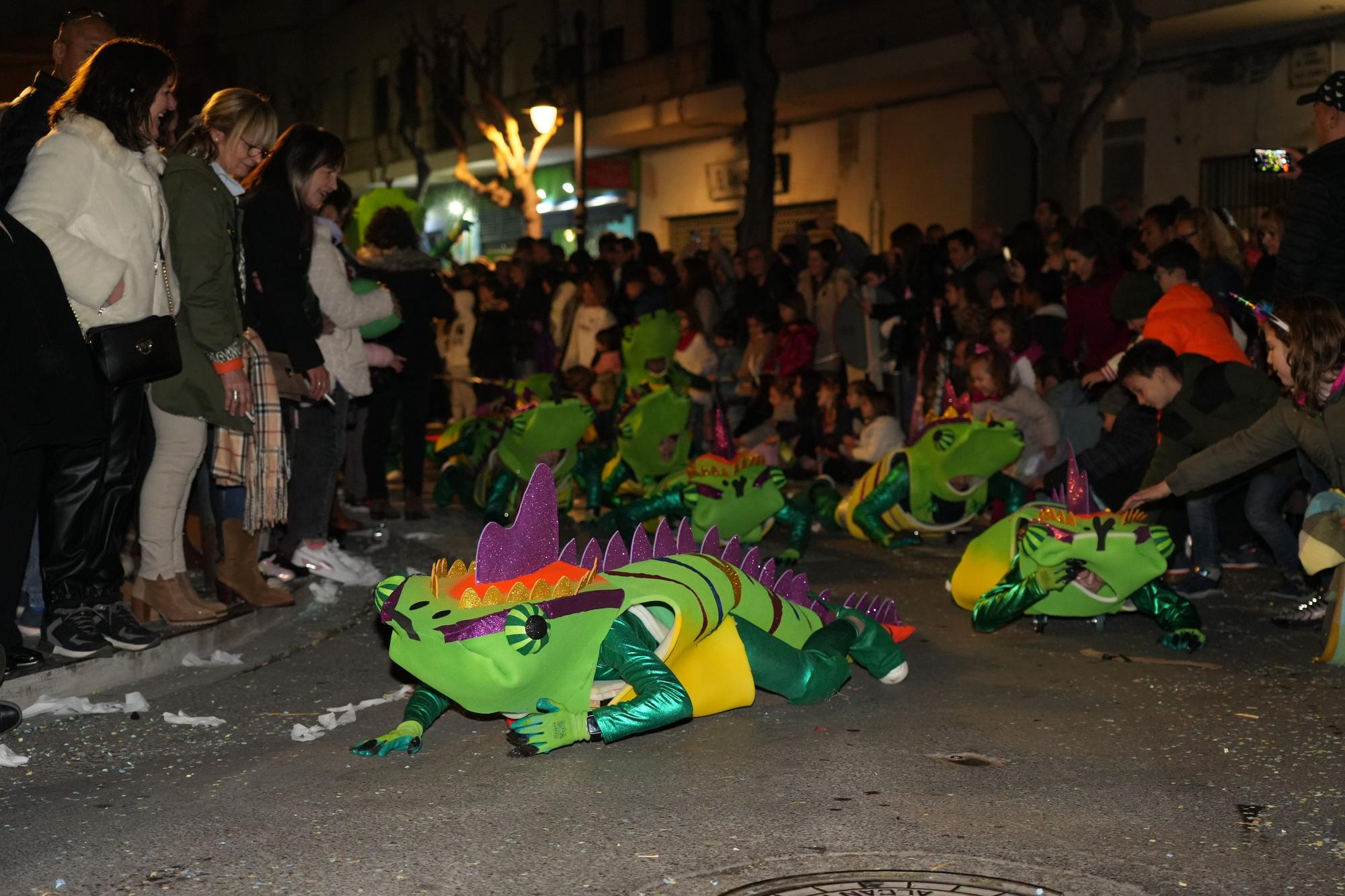 GALERÍA | El Grao de Castelló se disfraza para celebrar el Carnaval