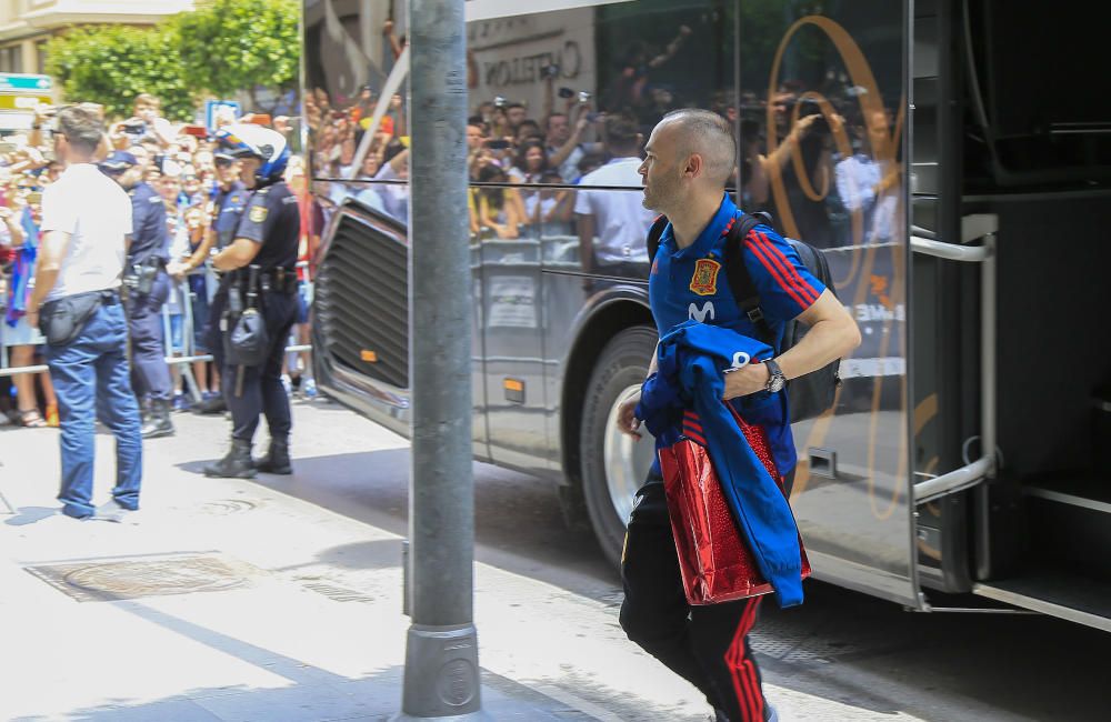 Así ha sido la llegada de la selección a Castelló