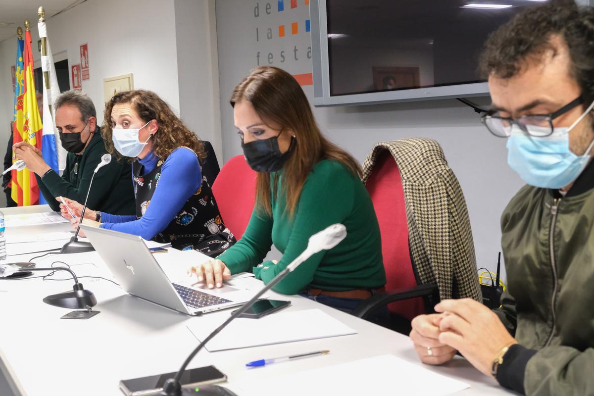 Las Hogueras avalan por amplia mayoría que la elección de la Bellea del Foc se adelante a noviembre Las Hogueras avalan por amplia mayoría que la elección de la Bellea del Foc se adelante a noviembre