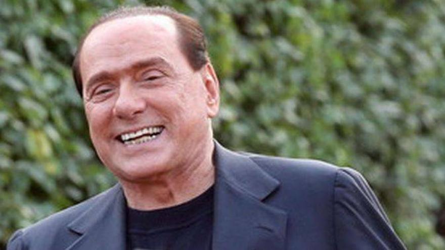 La justicia salva a Berlusconi de la inhabilitación poliítica
