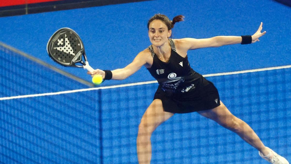 Tamara Icardo, en una acción de la semifinal del sábado en La Fonteta