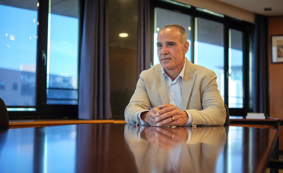 El comisionado del REF del Gobierno de Canarias, José Ramón Barrera.