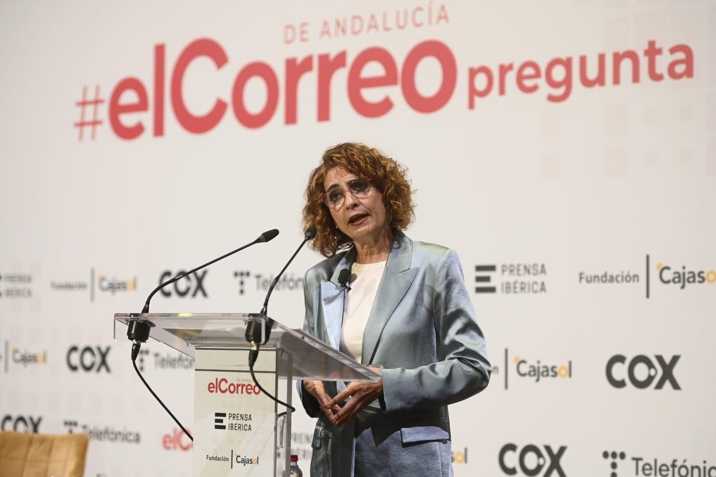 FOTOGALERÍA | #ElCorreopregunta, con María Jesús Montero