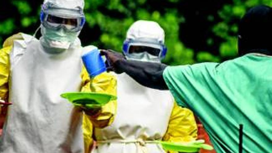 El virus del Ebola se extiende en Africa y preocupa en Occidente