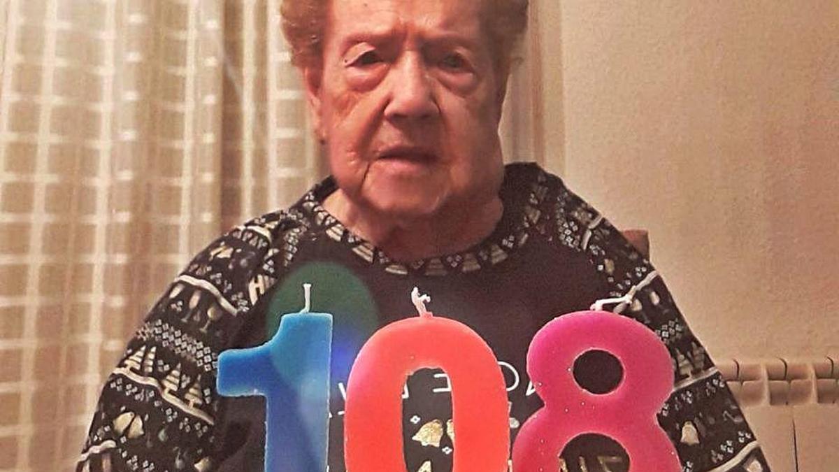 Filomena Penina Tomàs, la segunda mujer más anciana de Manresa, cumple 108 años