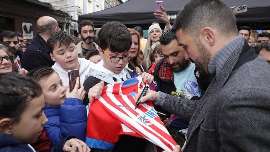 David Villa confía en el ascenso del Sporting