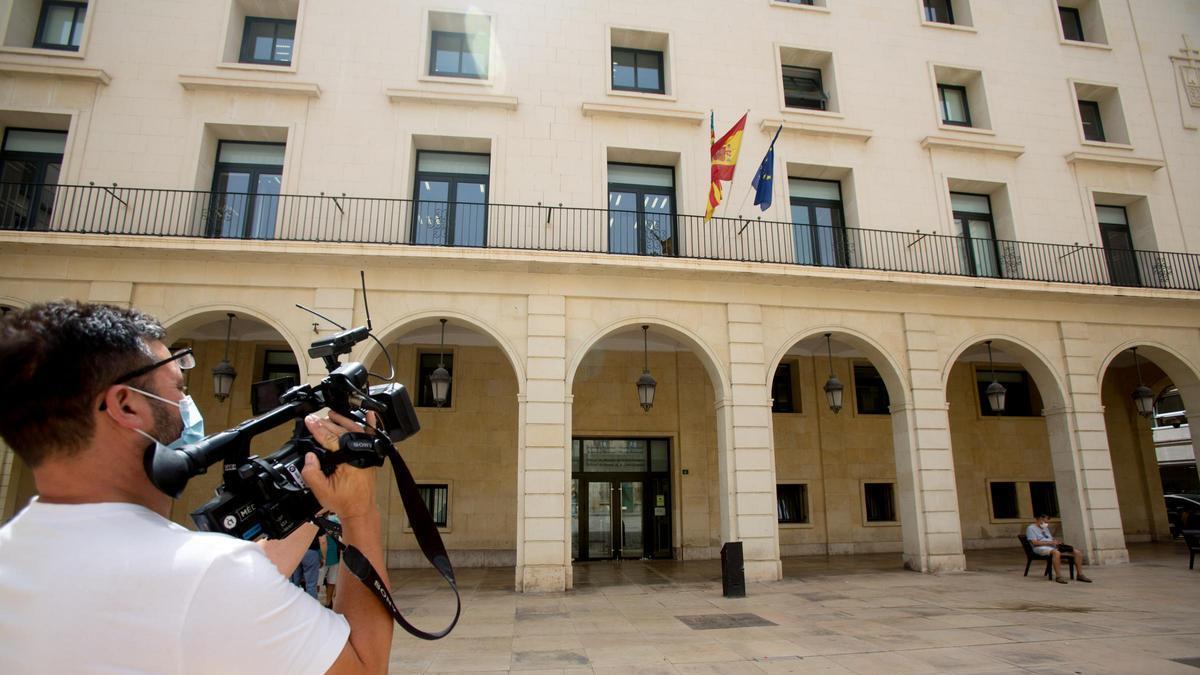 Absuelto de violar a su ex en Alicante: cuando un "no, no, no" se interpreta como "sí" en un juego erótico