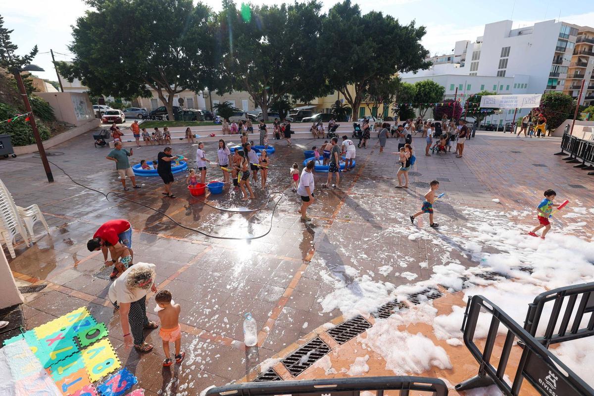 Las mejores imágenes de la fiesta de Sant Cristófol en Ibiza