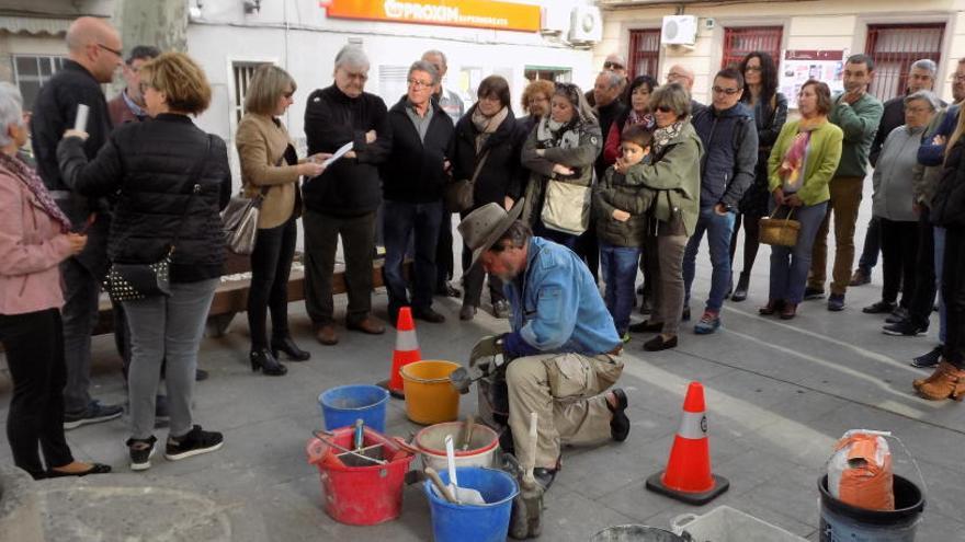 Sant Vicenç ret un emotiu homenatge al veí deportat a camps de concentració nazis