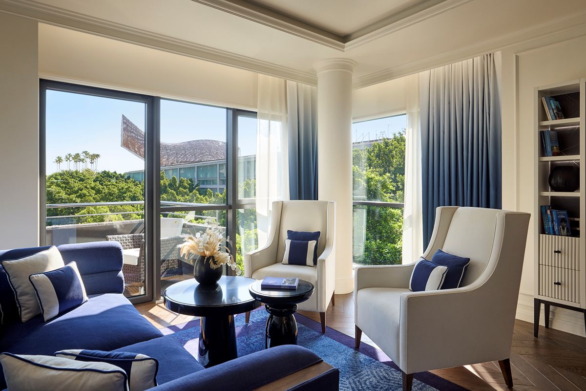 Sofitel Barcelona Skipper