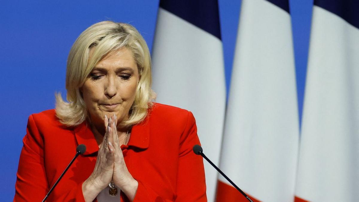 Marine Le Pen en un acte de la campanya electoral recent.  | CHRISTIAN HARTMANN/REUTERS