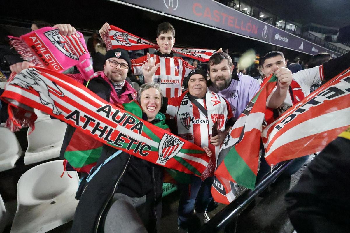 Aficionados del Athletic en el SkyFi Castalia.