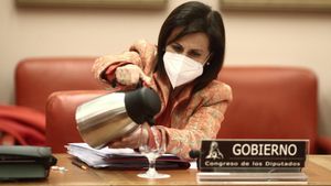 Robles defensa l’actuació del Govern sobre Ucraïna: «Espanya no pot mirar cap a un altre costat»