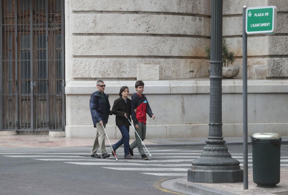 Primer fin de semana desde la peatonalización completa de la Plaza del Ayuntamiento.